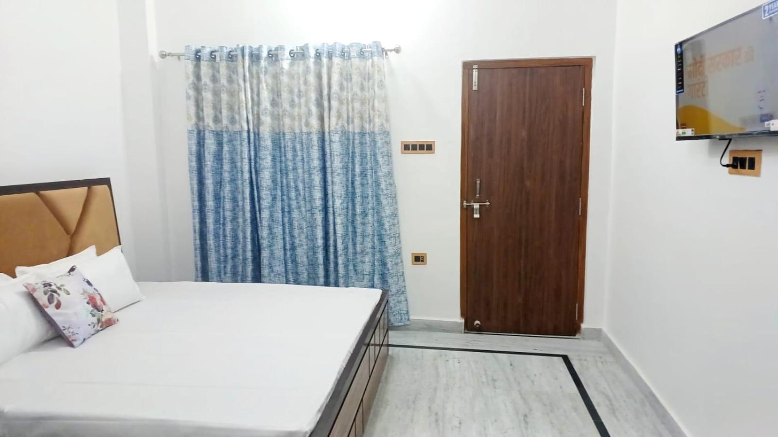 Shri Ram International Home Stay Ayodhya Екстер'єр фото